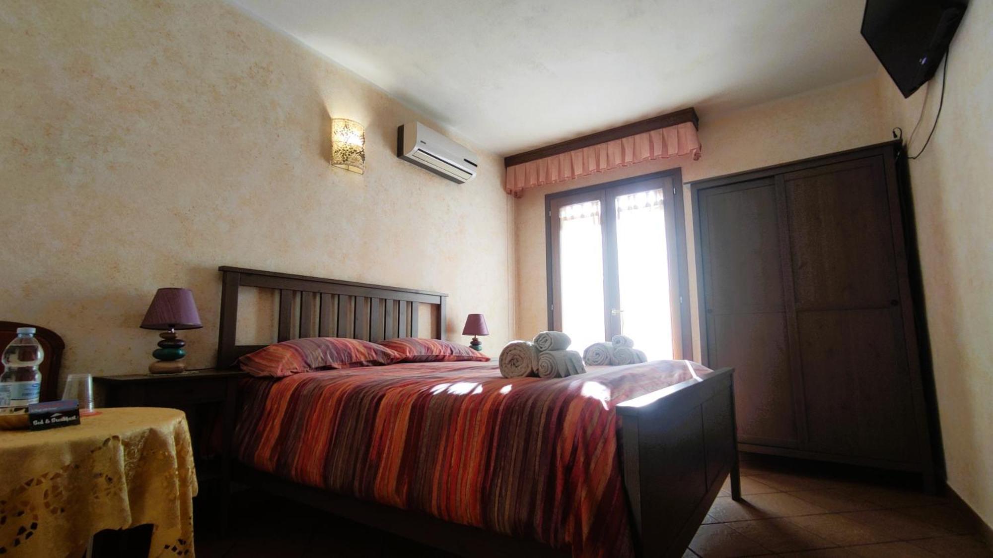 Grotta Delle Fate Bed and Breakfast Ossi Buitenkant foto